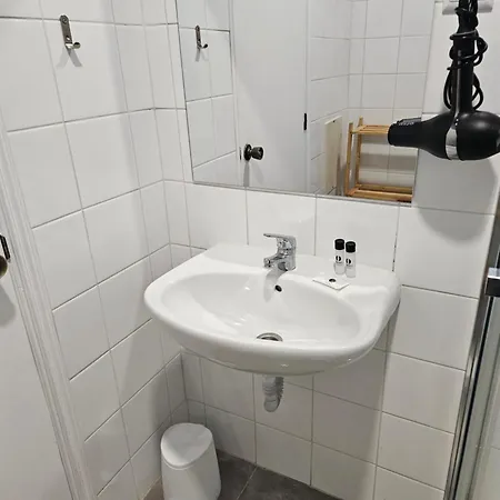 Sleep And Go In In Nature Bed & Breakfast 3*