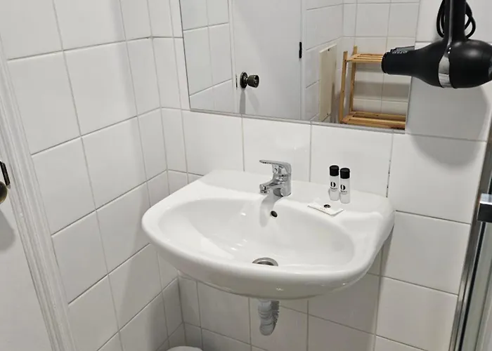 Sleep And Go In In Nature Frühstückspension 3*